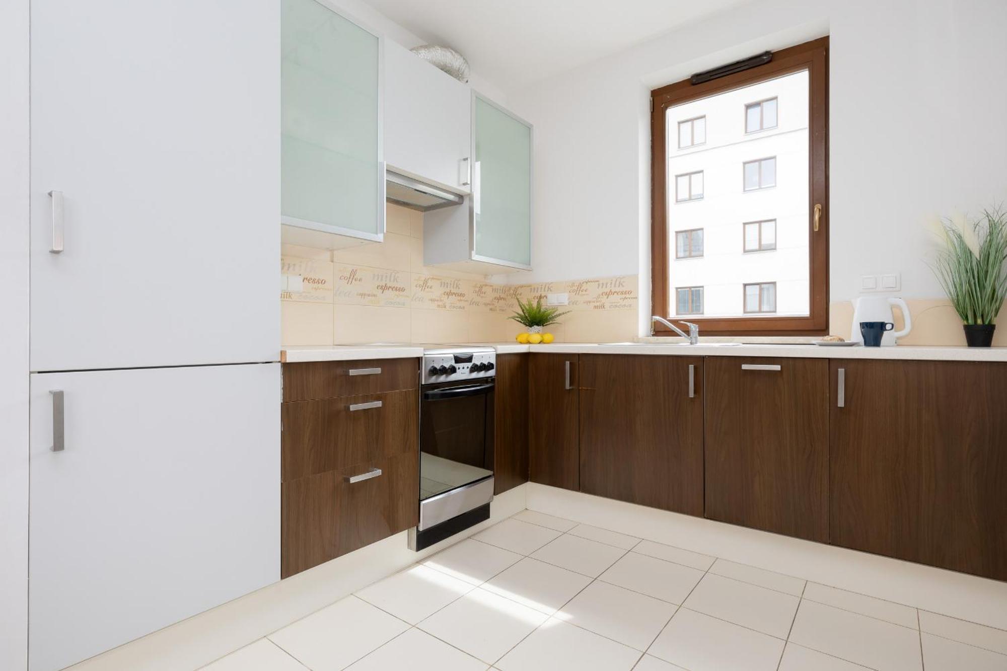 City Apartment With Parking Near Metro Mlociny By Noclegi Renters Varsovie Extérieur photo